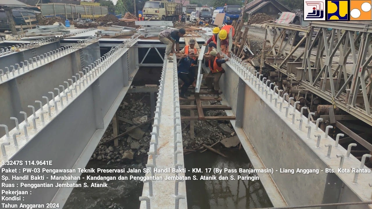 Proyek Jembatan Girder Type-A25M Sungai Atanik - Gunung Baja Permata - Fatimano Daeli