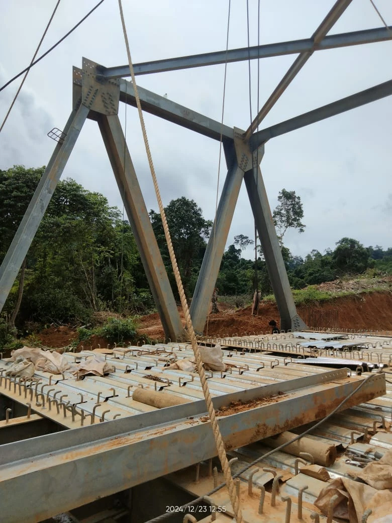 Proyek Jembatan Rangka Type-B60M Sungai Sangar 2 - Gunung Baja Permata - Fatimano Daeli
