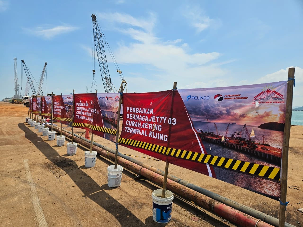 Proyek Perbaikan dermaga Pelabuhan Internasional Kijing - Gunung Baja Permata - Fatimano Daeli
